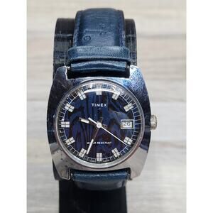 Vintage 1975 Timex Sprite Blue Wood Grain Dial Mens Mechanical Watch, Works